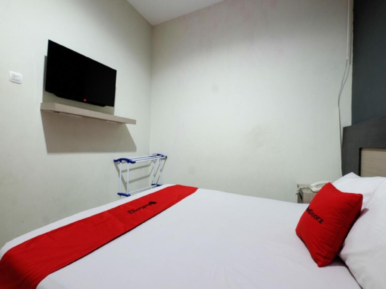 Reddoorz Near Moro Mall Purwokerto Kültér fotó
