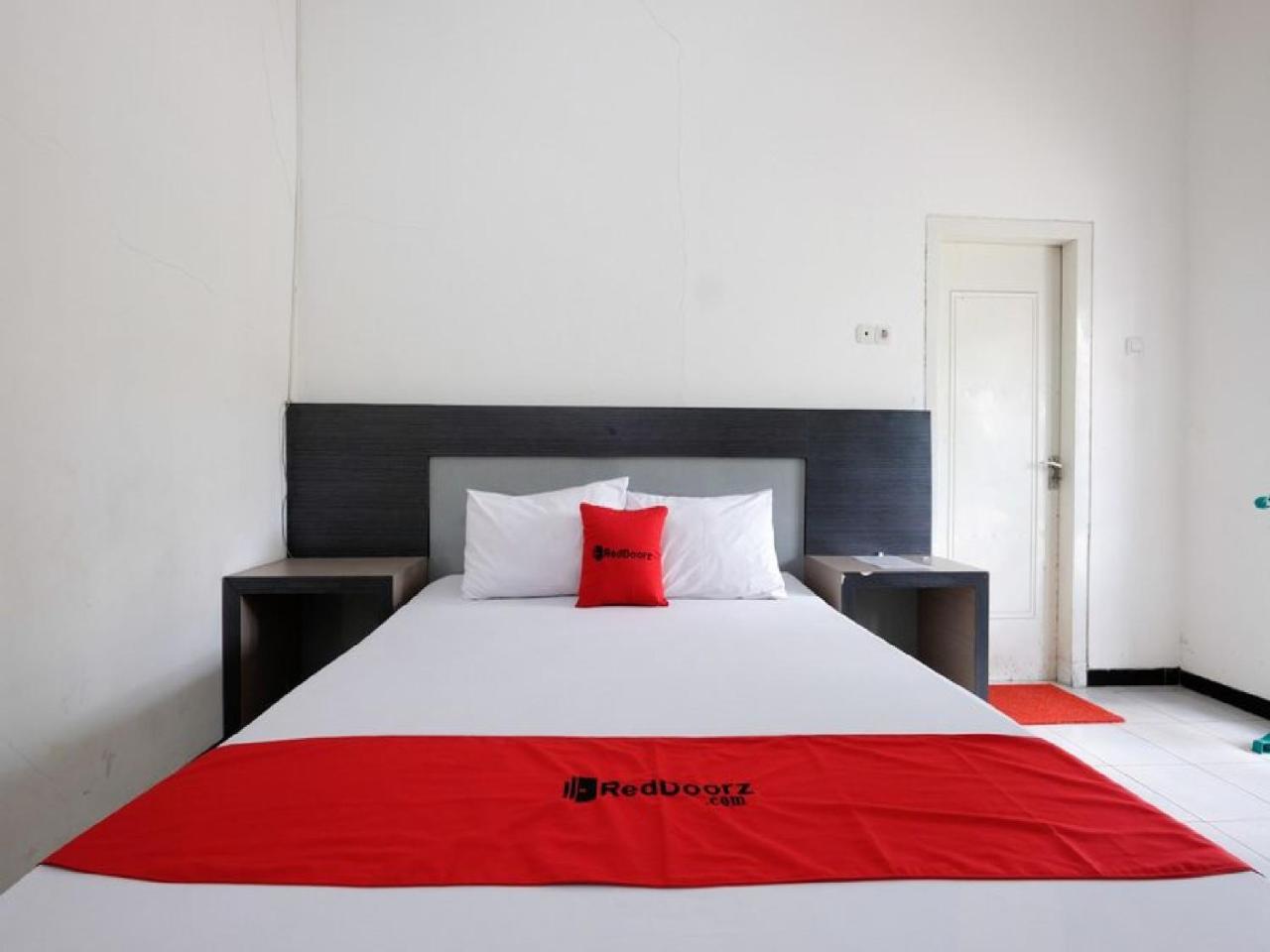 Reddoorz Near Moro Mall Purwokerto Kültér fotó