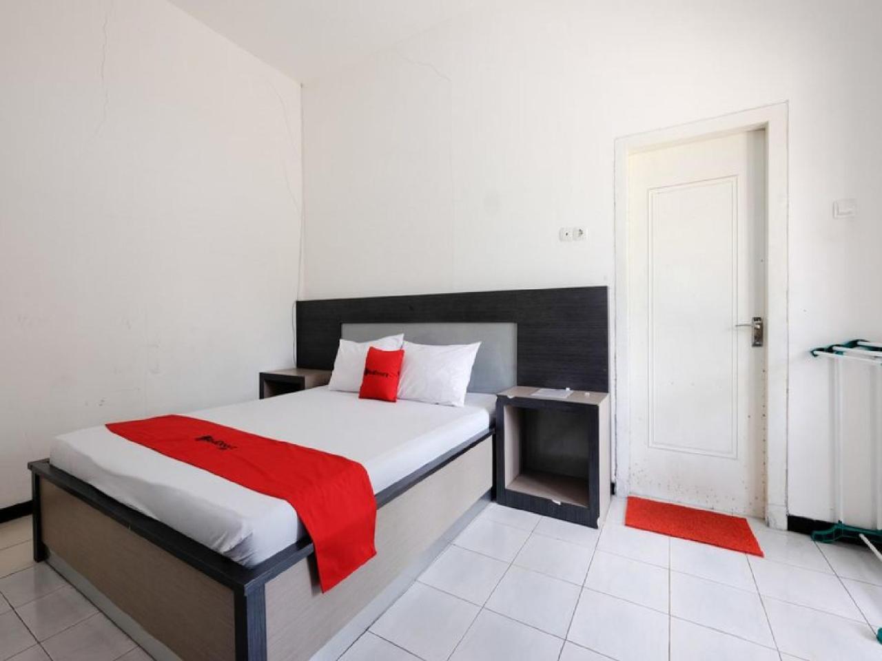 Reddoorz Near Moro Mall Purwokerto Kültér fotó